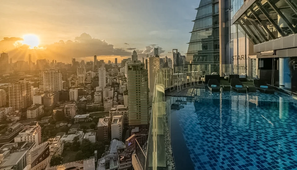 هتل کانتیننت سوخومویت بانکوک